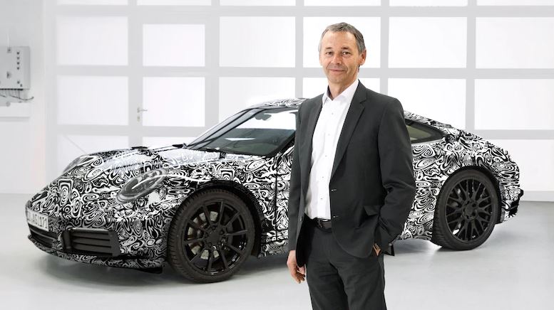  August Achleitner with a camouflaged 2020 911